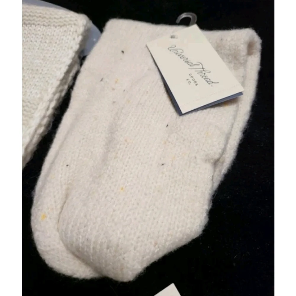 Scarf Mittens Headband 3 Piece Set Universal Thread Beige Cream Knit NWT $40